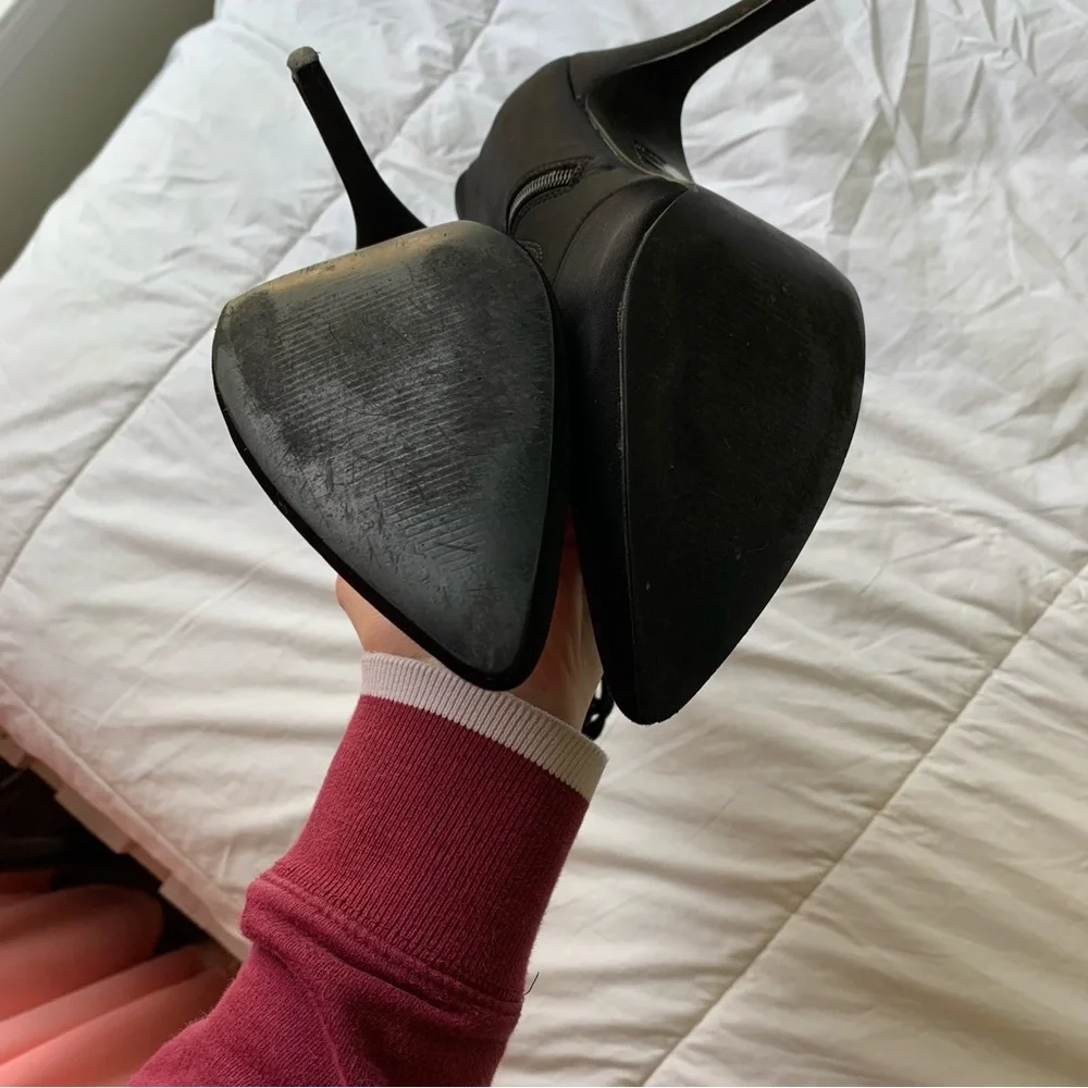 AKIRA Black Heeled Boots - Picture 5 of 6